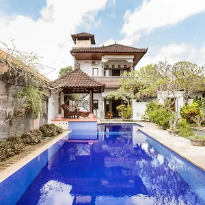 Rumah Akira Guest house